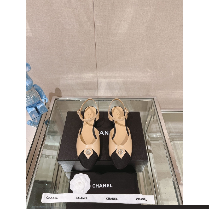Ch*el sandals